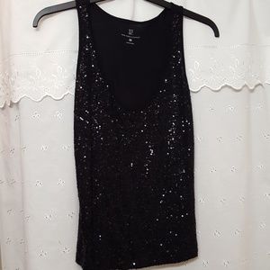 SALE 🏵 New York and Company size M tank